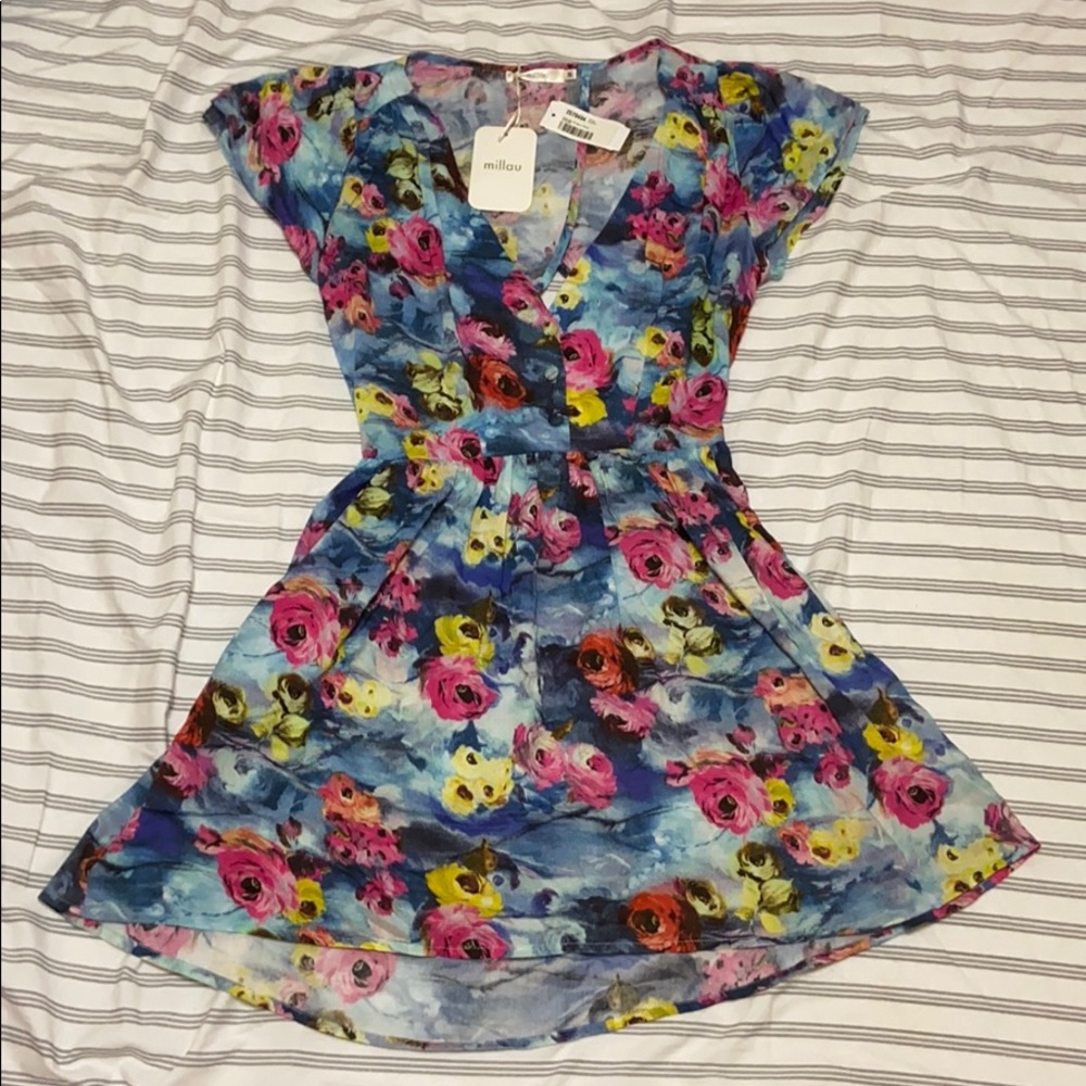 NWT Miley Blue Rose Dress Cut Out Back